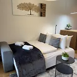 Riverstone Retreat 아파트