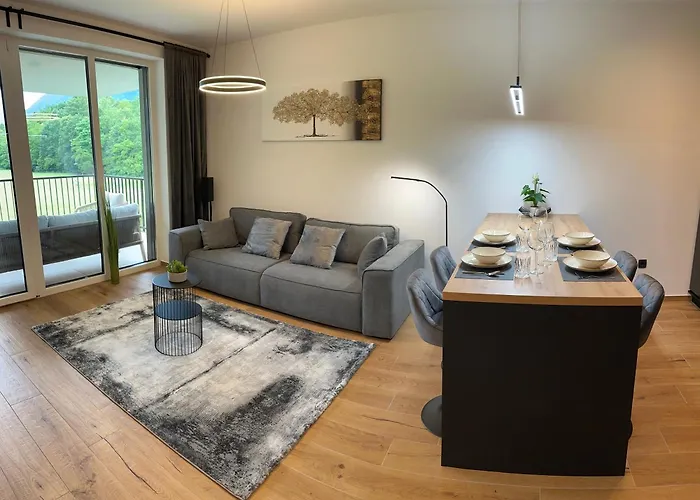 Apartment Riverstone Retreat